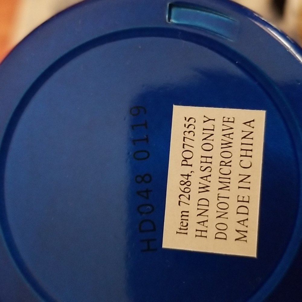 Metal Water Container - Picture 3 of 4